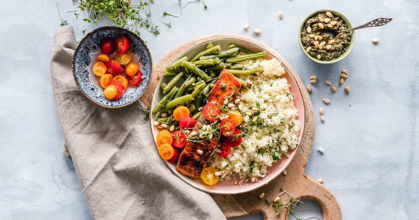 This Eating Pattern Was Linked to a Brain That Aged 2.5 Years More Slowly