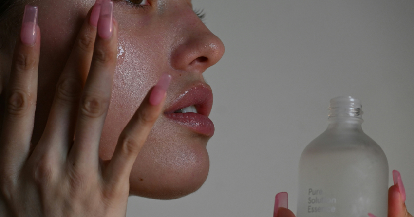 Could Clearing “Zombie” Cells Help Aging Skin Heal Like It Used To?
