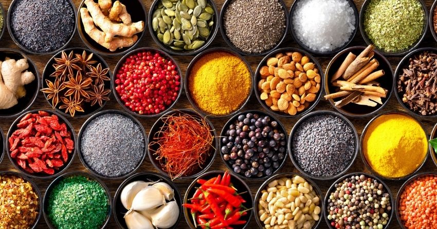 One Teaspoon of Herbs and Spices Per Day Helps Keep Blood Pressure At Bay