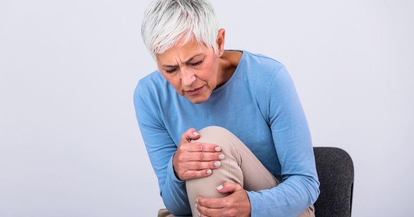 Osteoarthritis commonly affects the knees and is due to a breakdown of cartilage between joints.